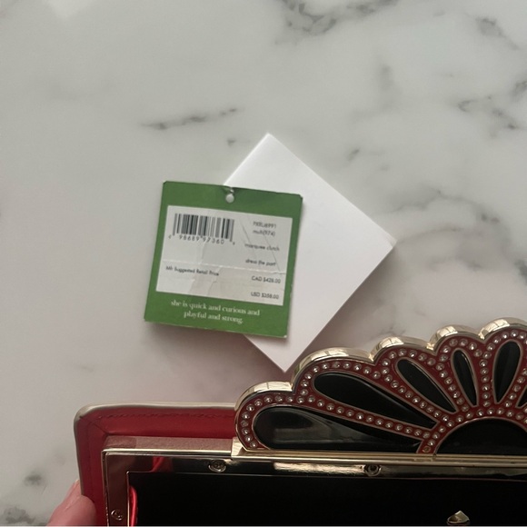 ‘It’s All An Act’ Kate Spade dress the part marquee clutch - Picture 5 of 5